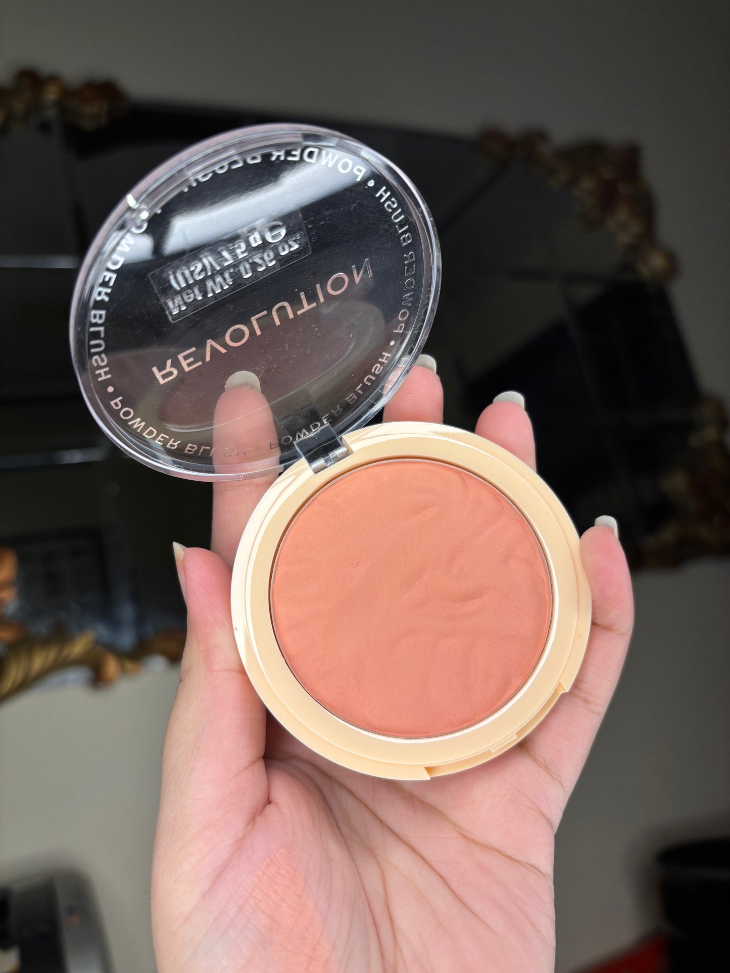 Revolution Blusher Reloaded shade 'peach bliss'