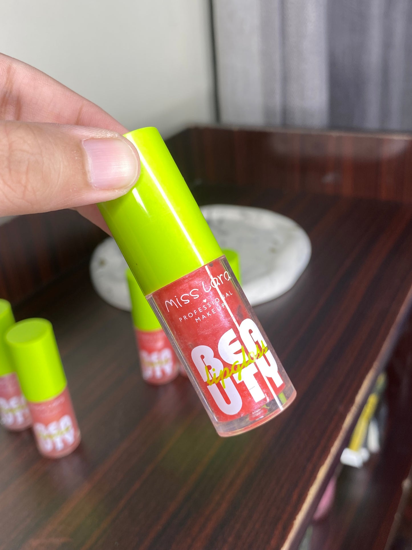 Miss Lara Beauty Lip Gloss