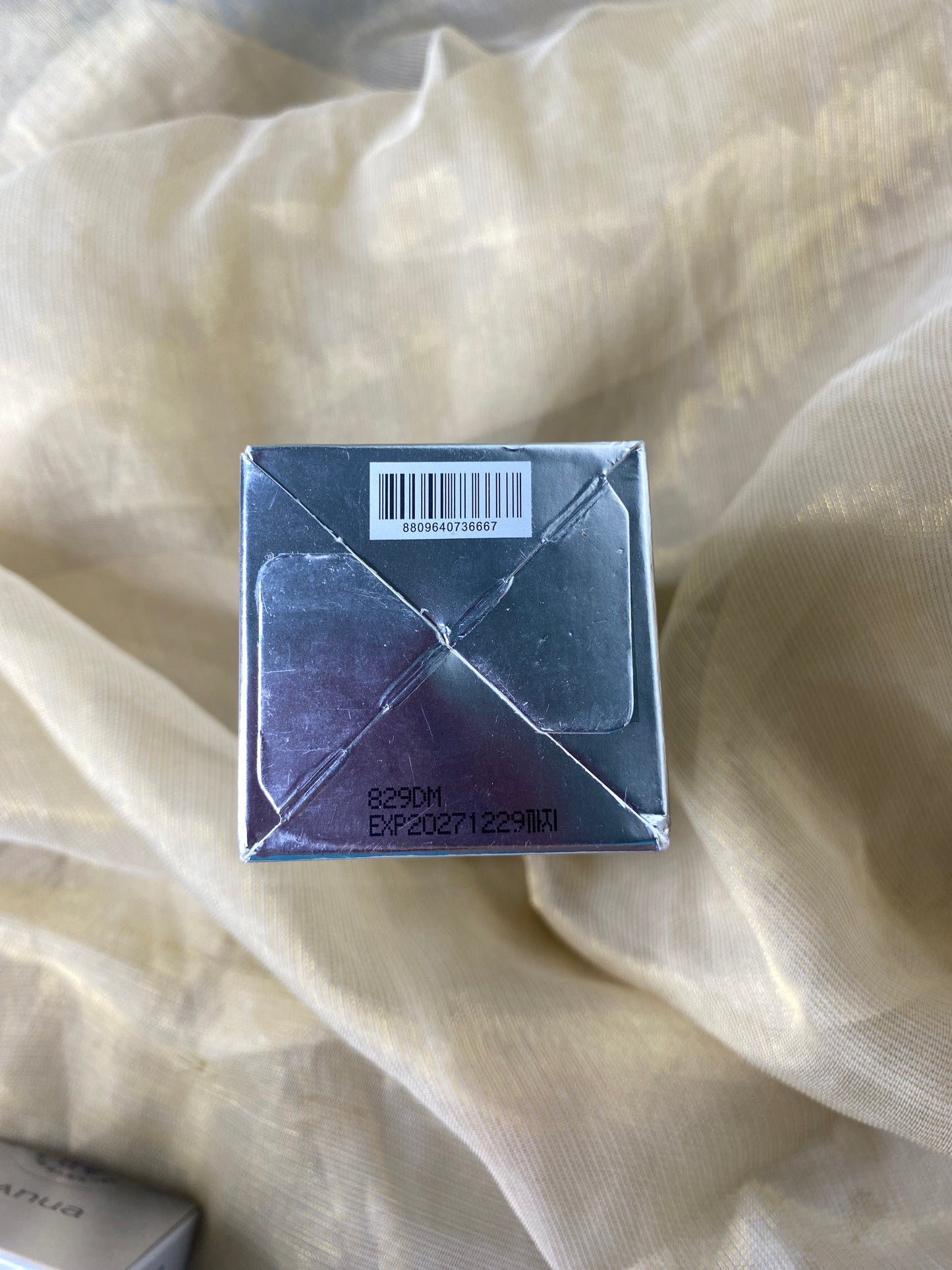 Anua 100+ PDRN + Hyaluron HYALURONIC ACID
CARS LE 100 SERUM