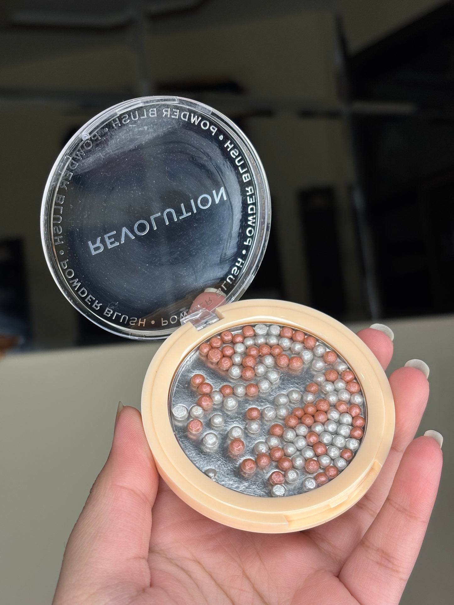Revolution Bubble Balm Highlighter