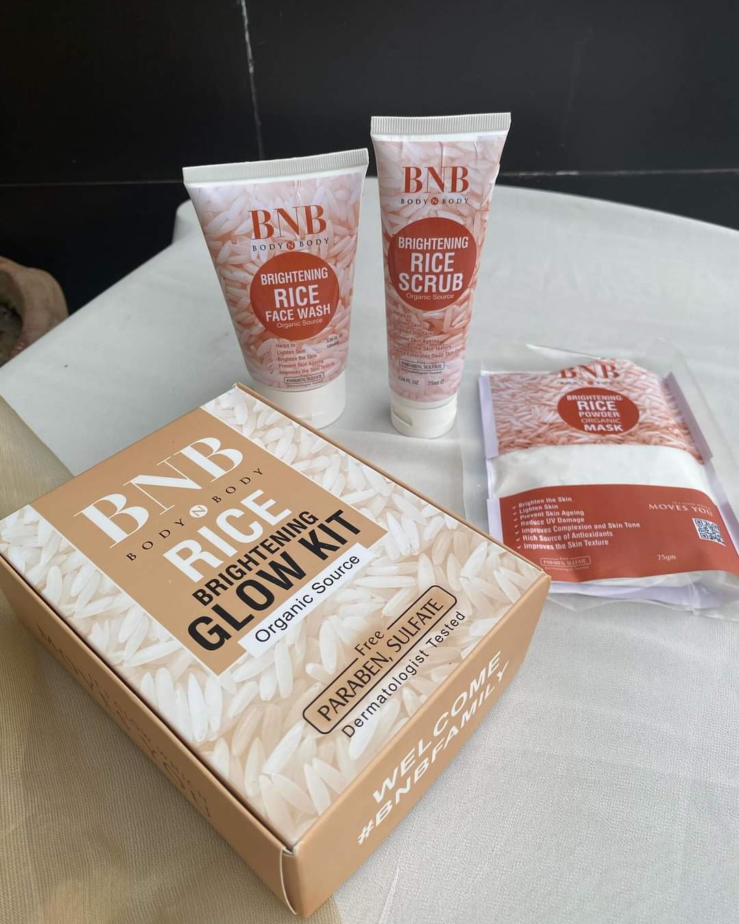 BNB Rice Brightening Glow Kit