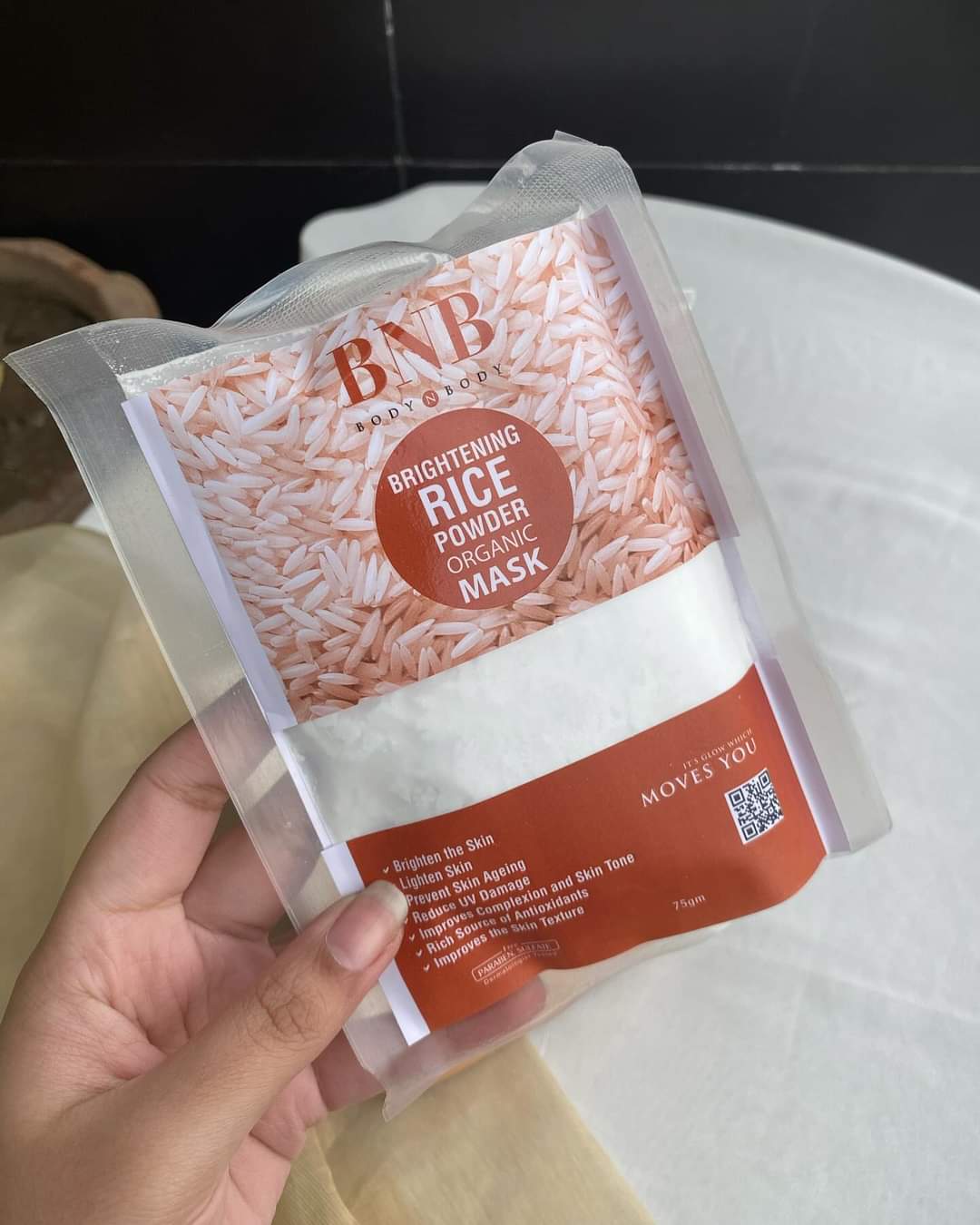 BNB Rice Brightening Glow Kit