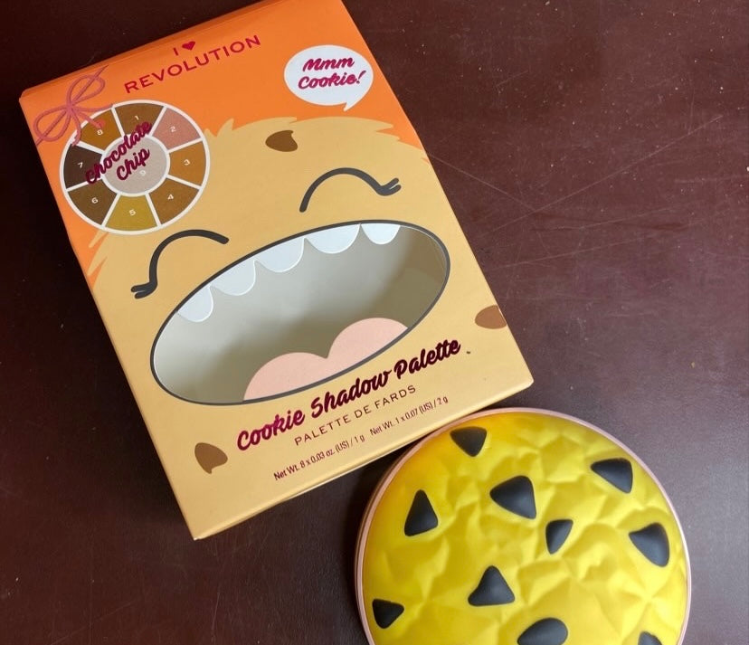 Revolution Chocolate Chip Cookie Eyeshadow Palette