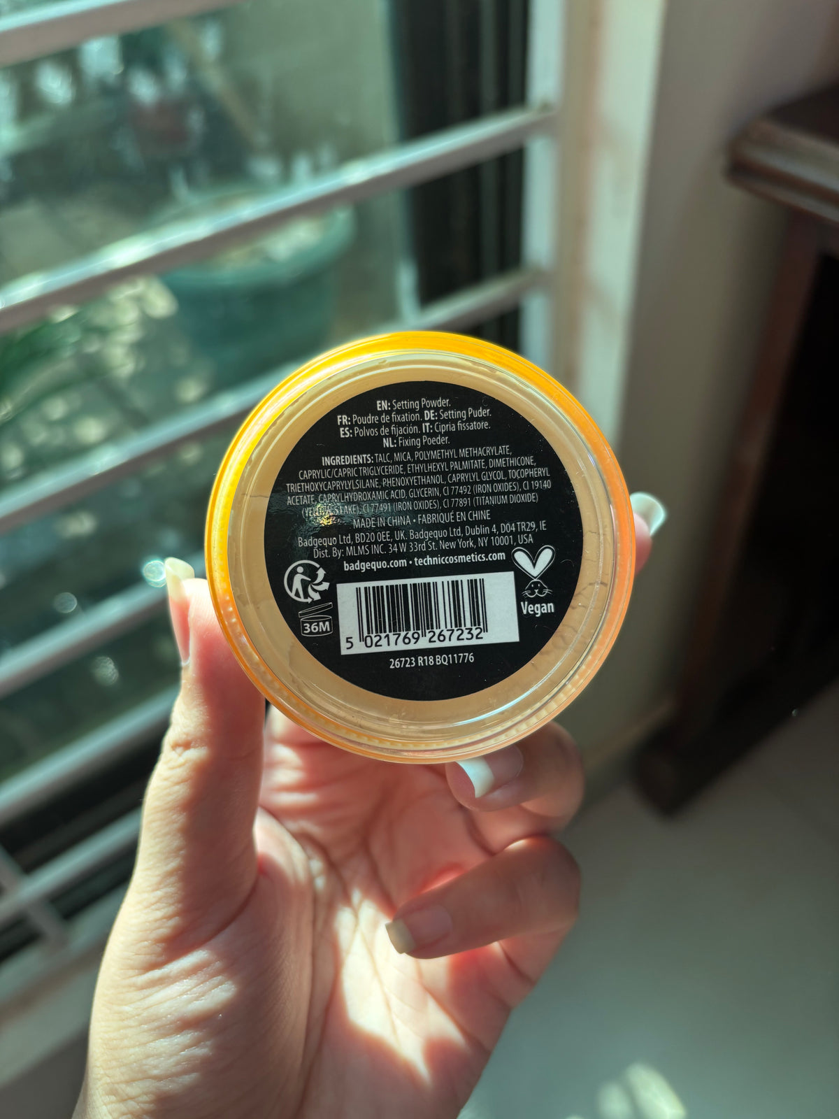 Technic Colour Correcting Setting Powder Loose Powder