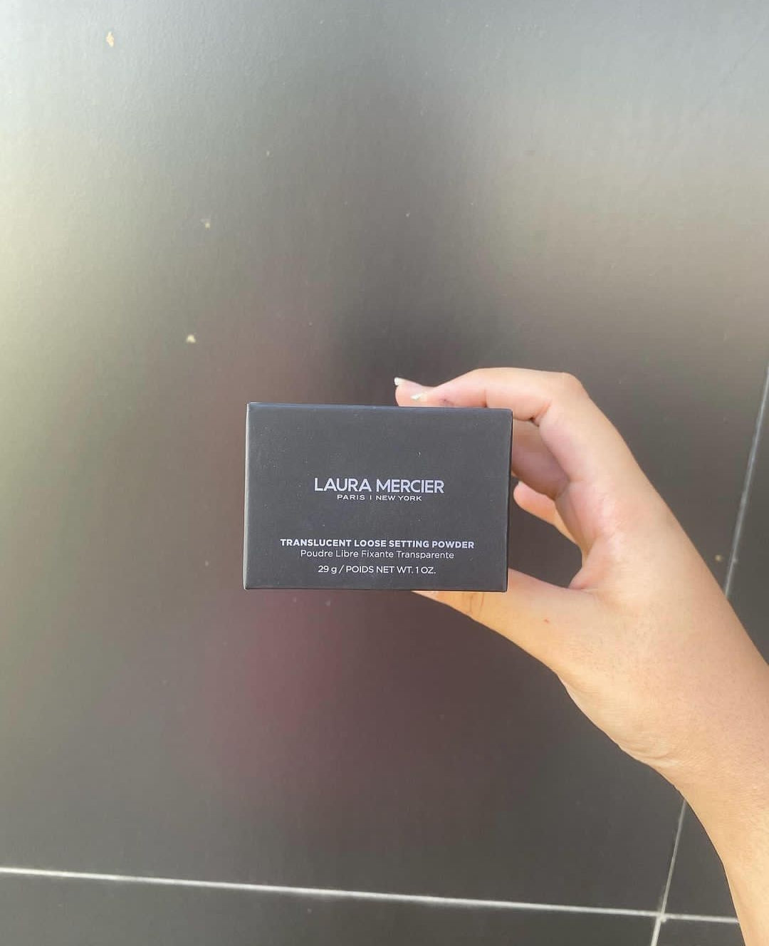 Laura mercier translucent powder Black Packaging