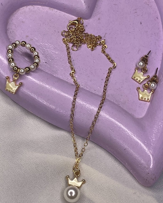 Set of crown necklace,  bracelet and beaded ring