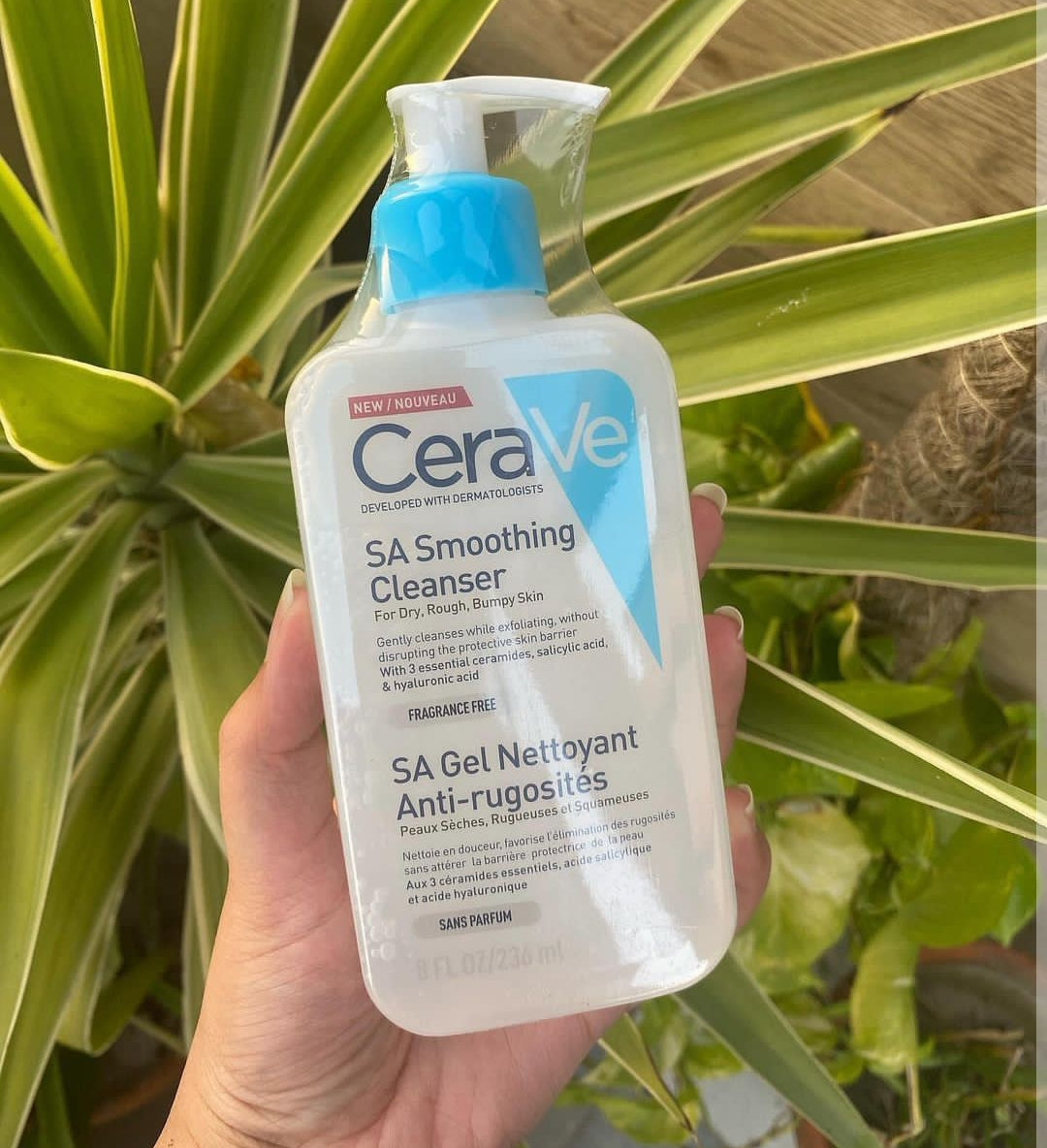 Cerave SA smoothing cleanser for dry to very dry skin