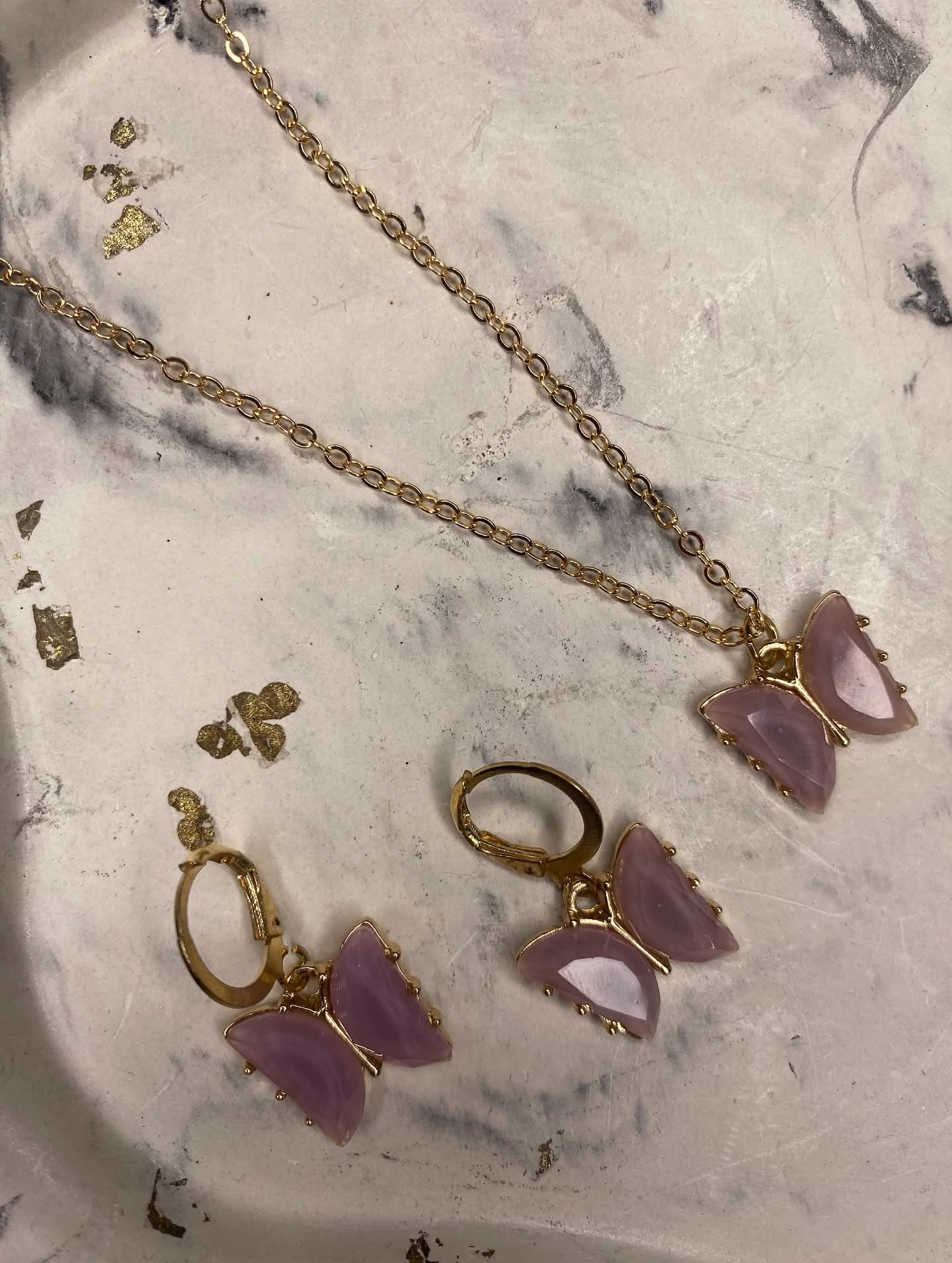 Pink stone butterfly set of pendant and hoops