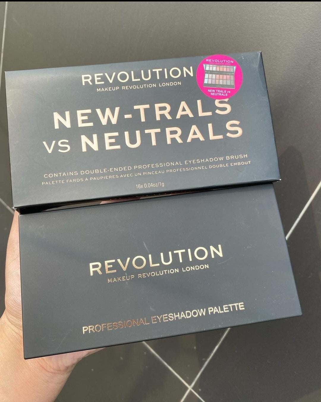 Makeup Revolution New-trals vs Neutrals Eyeshadow Palette