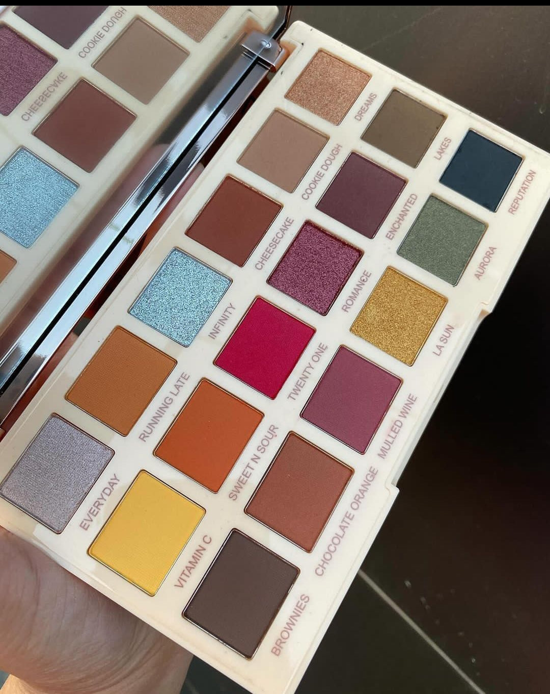 Makeup Revolution Sophx Extra Spice Eyeshadow Palette