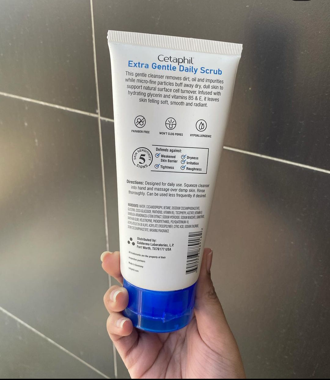 Cetaphil Extra Gentle Daily Scrub for combination to oily sensitive skin