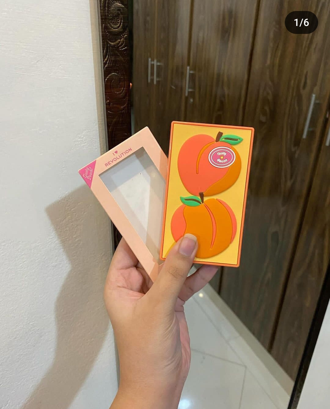 Makeup Revolution Tasty Peach Palette