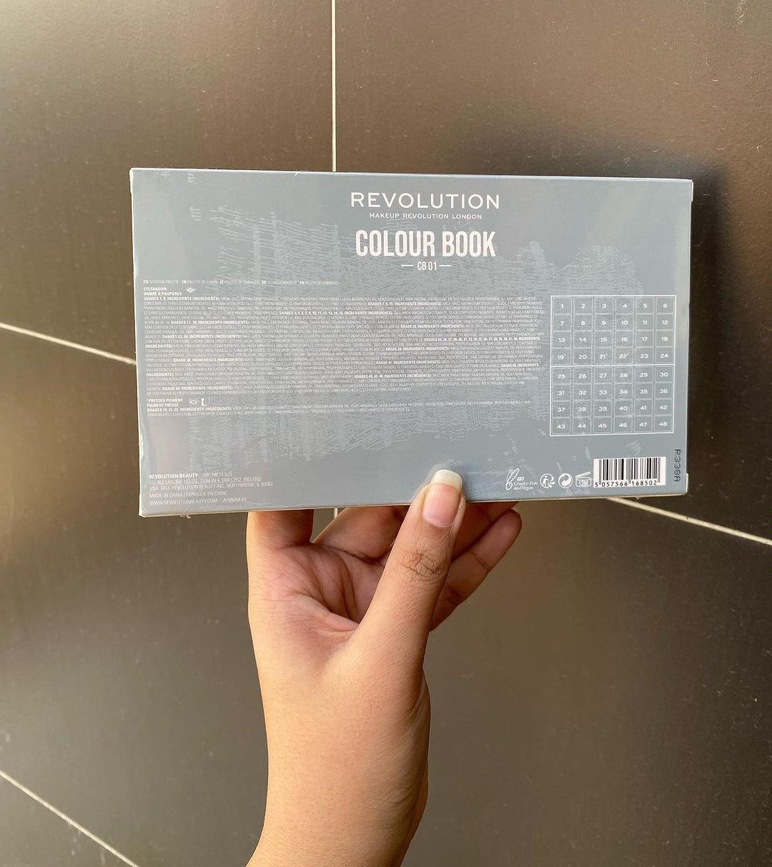 Makeup Revolution Eyeshadow Palette Color book CB 01