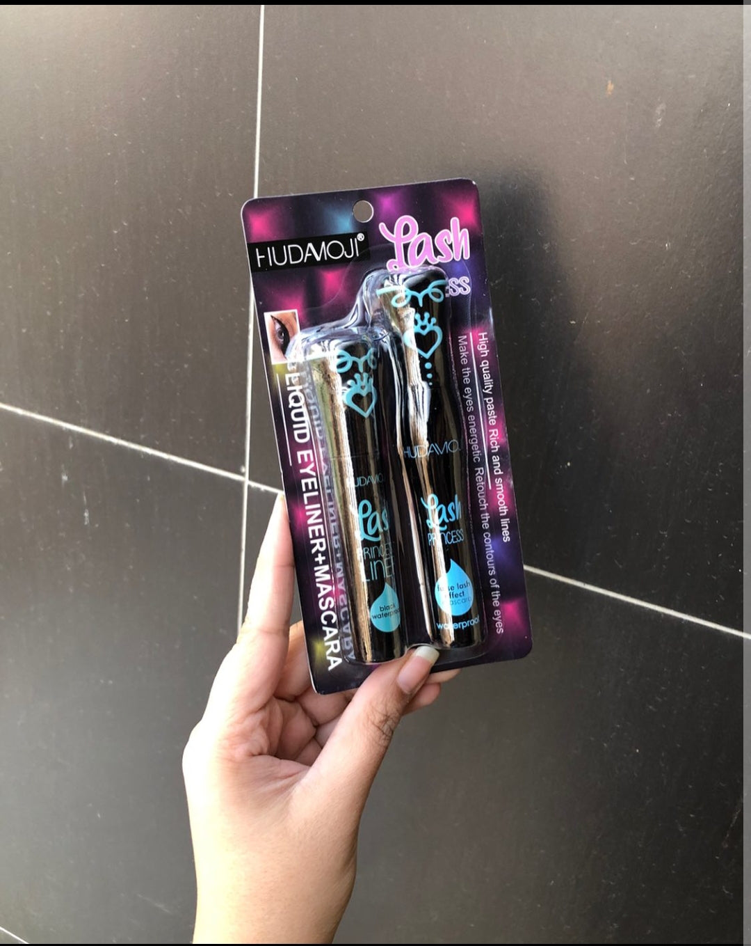 Huda Moji mascara and liner set